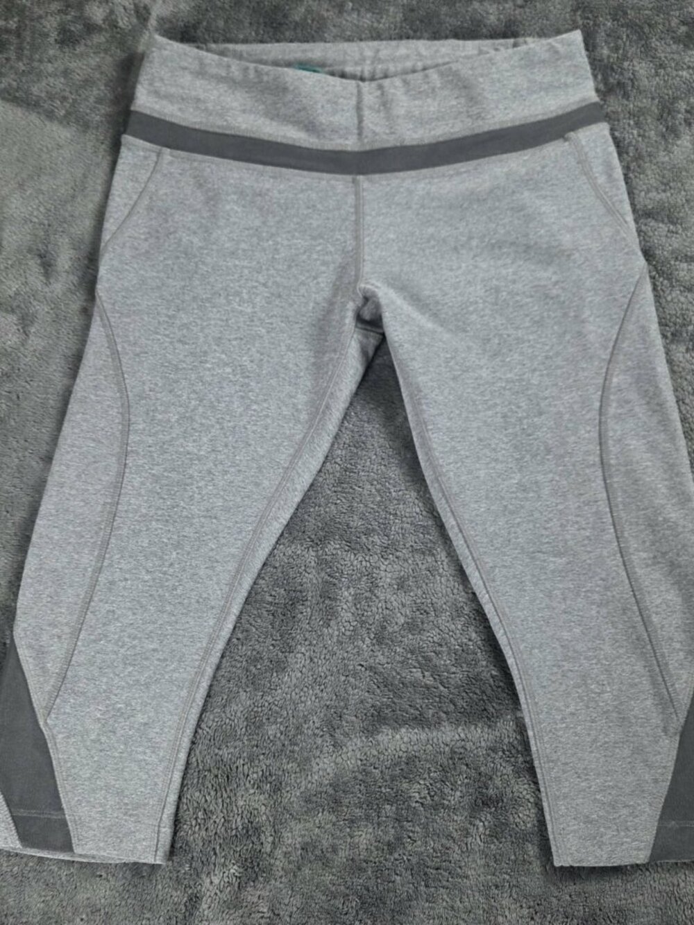 MPG Cropped Leggings Womens M Gray Pocket Stretch Yoga Activewear Athletic Pants